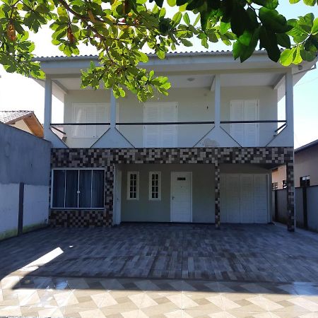 Quartos Em Casa Na Beira Da Lagoa Hotel Laguna Kültér fotó